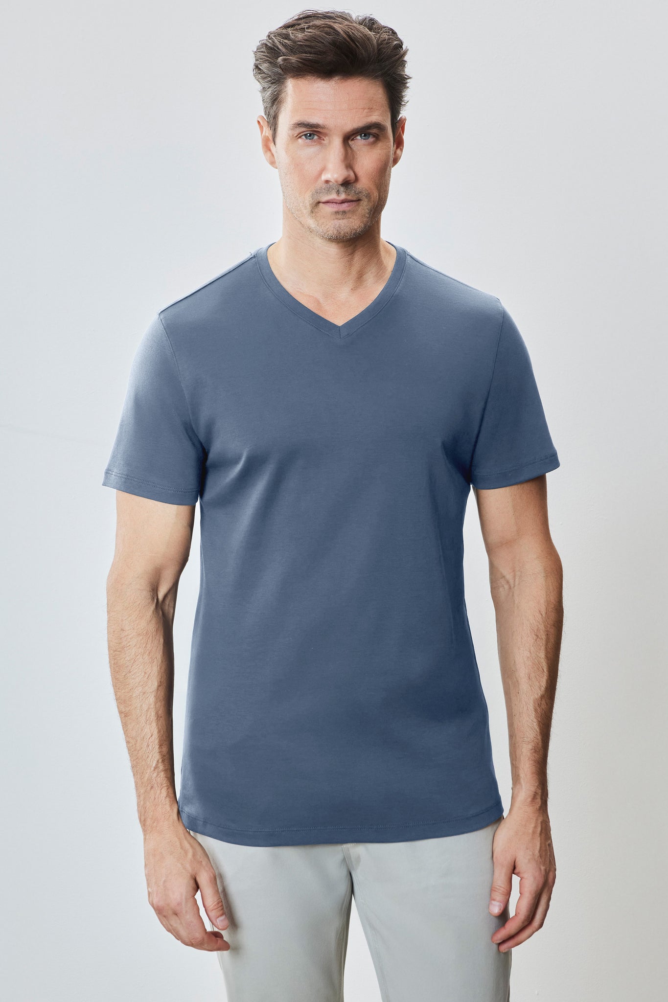 Robert Barakett The Barakett V Tee In Blue