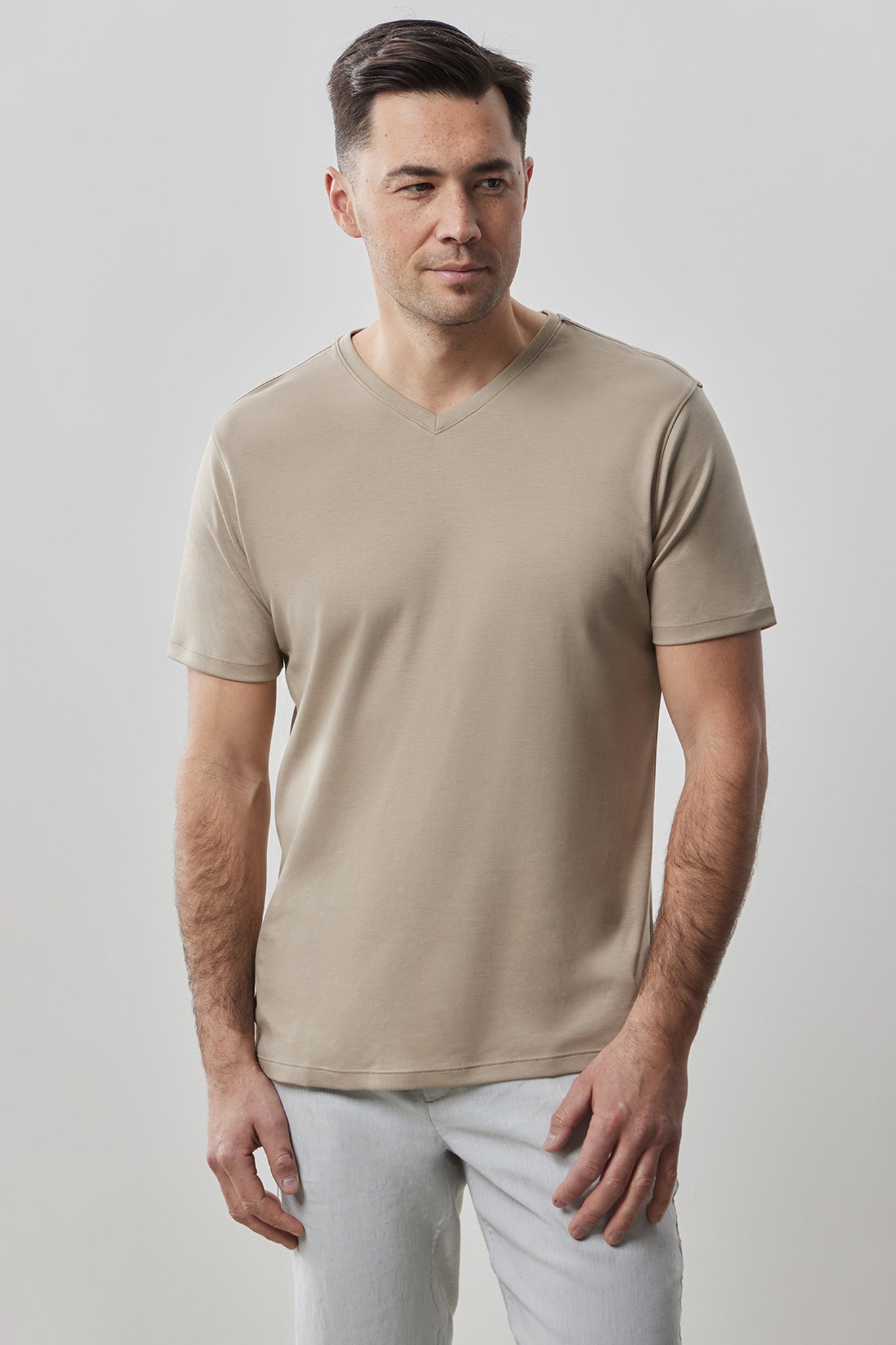 Robert Barakett The Barakett V Tee In Twine