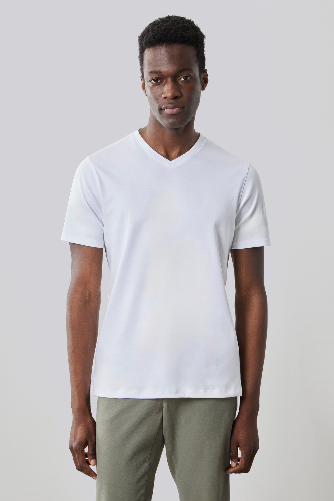 The Barakett V Tee - White | Robert Barakett