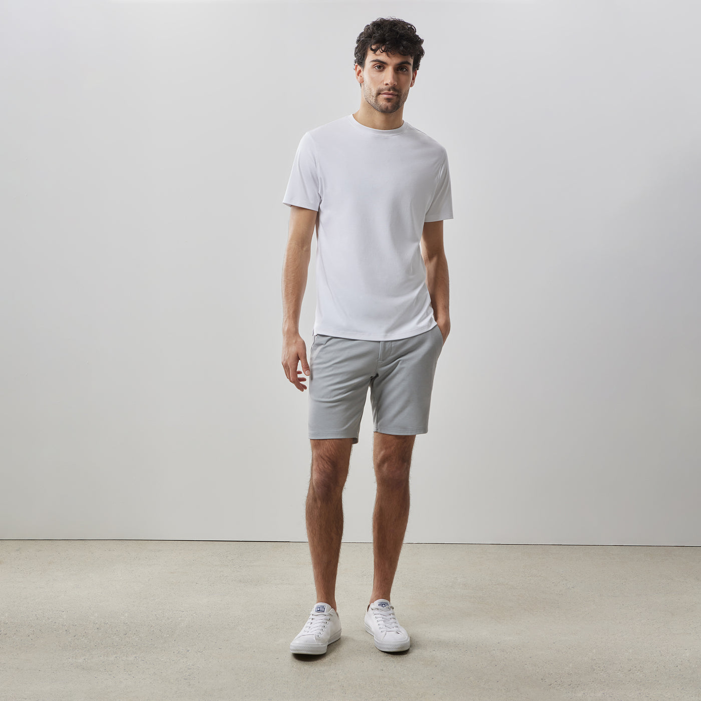 Men's Pima Cotton Crew Neck T-Shirt in White - Robert Barakett