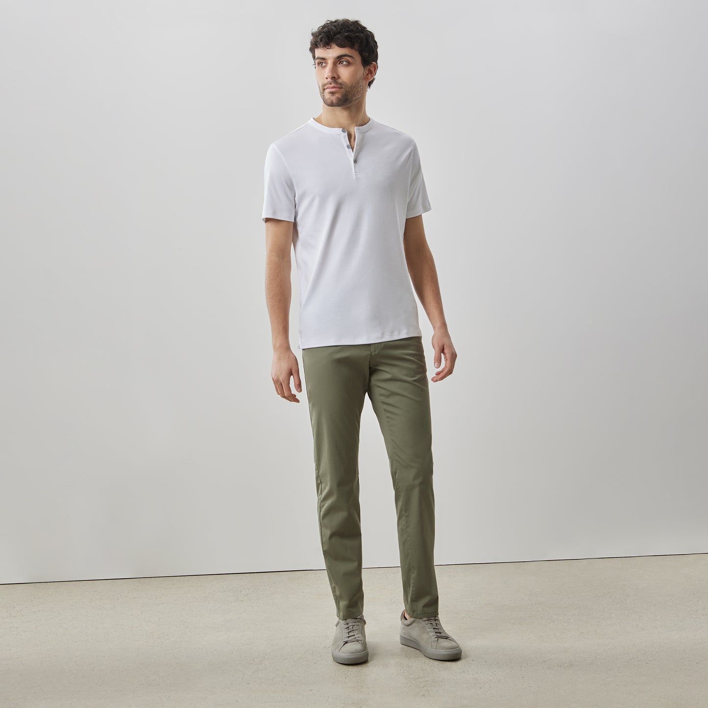 THE BARAKETT HENLEY