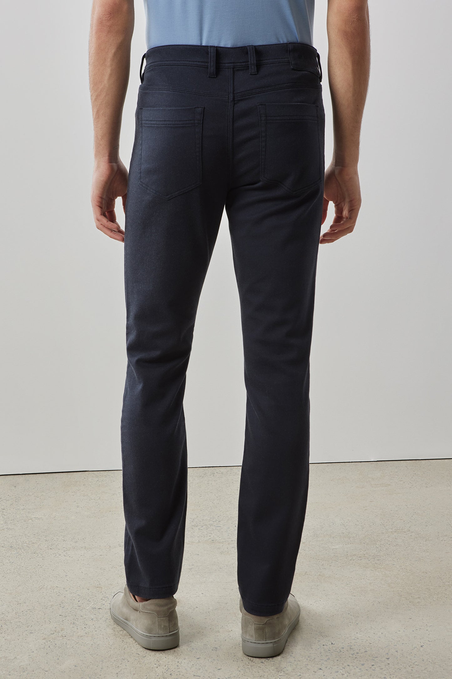 Linear Stretch Pant