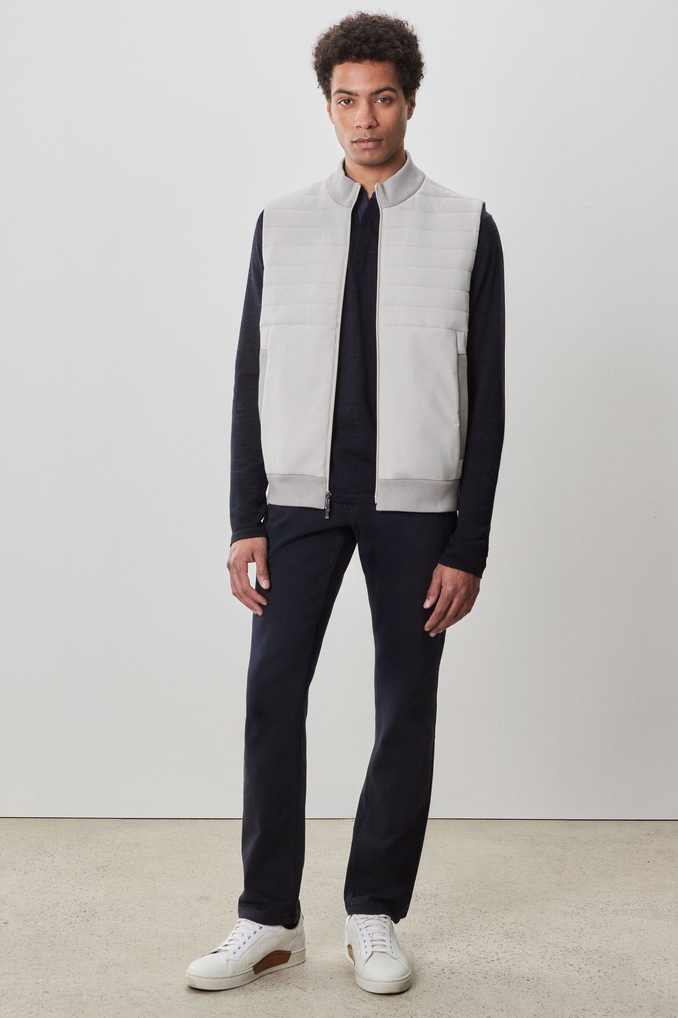 Robert Barakett Fremantle Quilted Vest In Gray