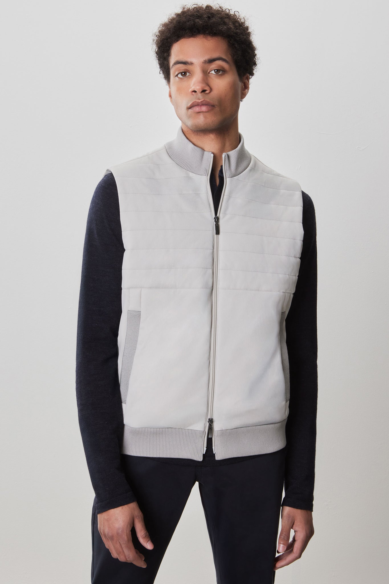 Robert Barakett Fremantle Quilted Vest In Gray