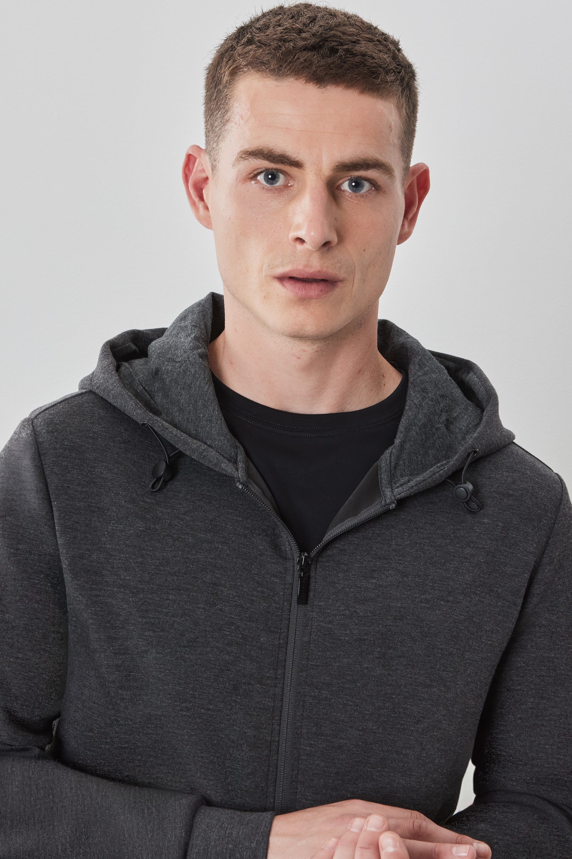 Robert Barakett charcoal grey lightweight retailer Mens hoodie