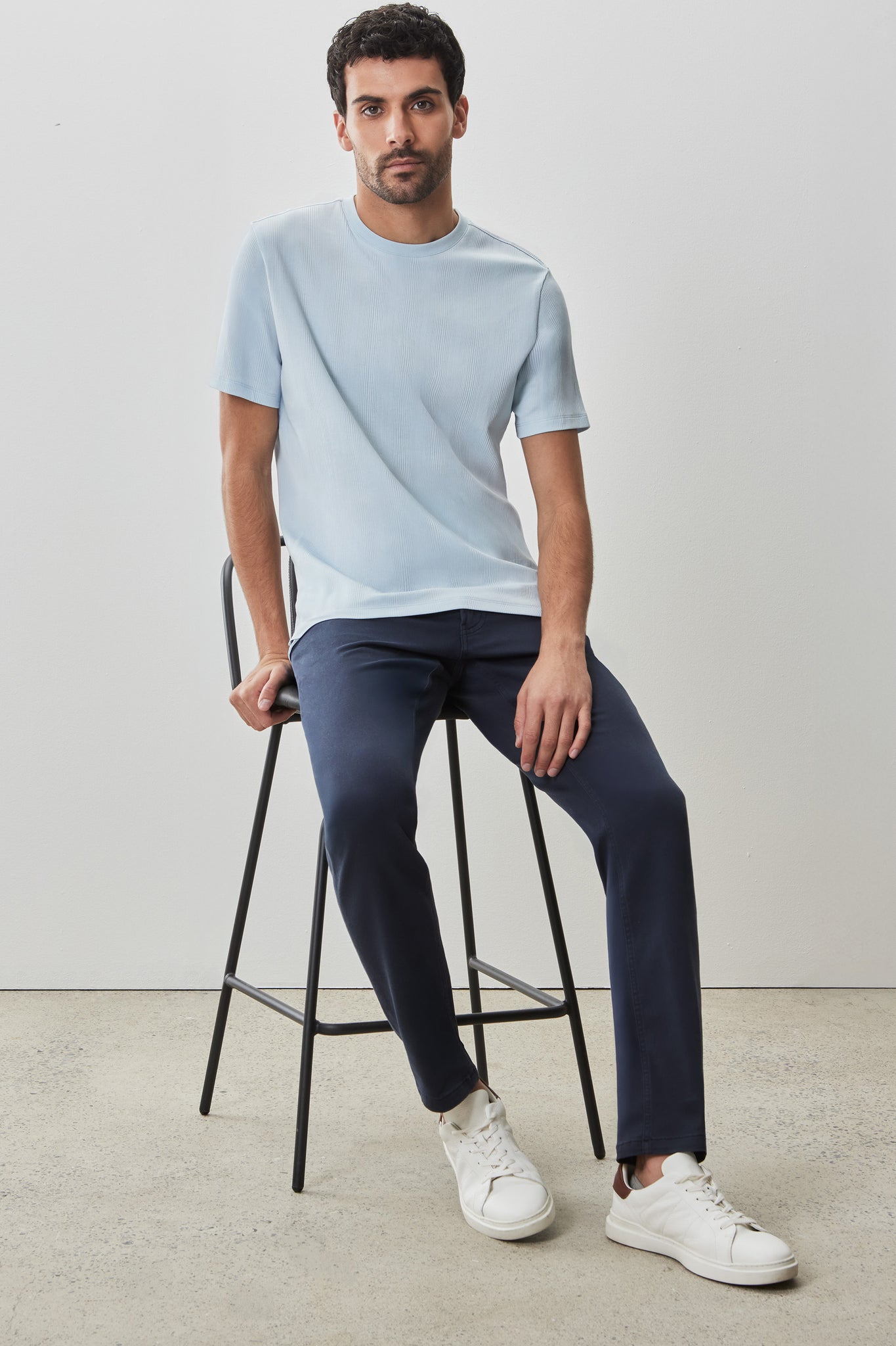 Robert Barakett The Barakett Textured Tee In Light Blue