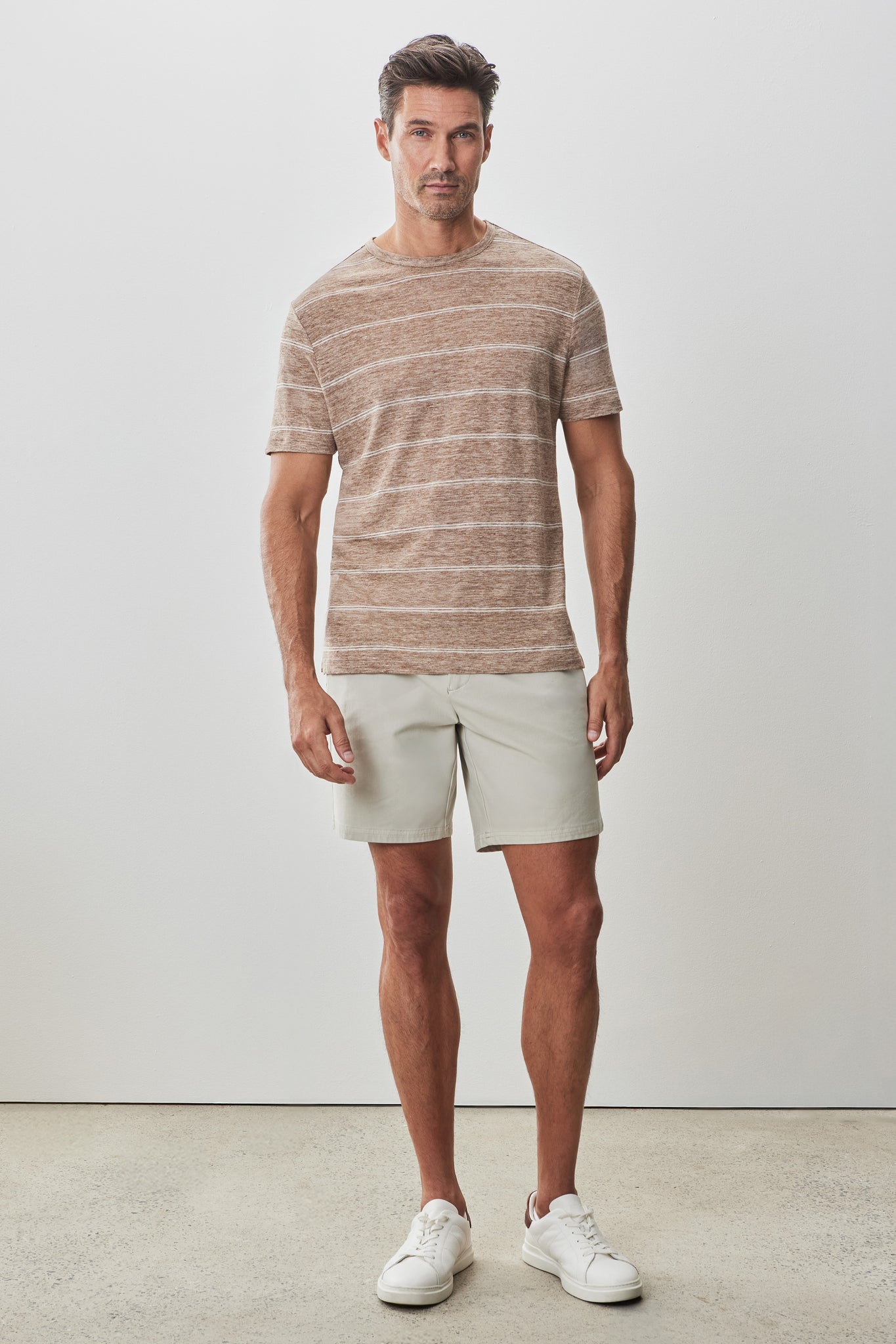 Robert Barakett Folsom Tee In Tan