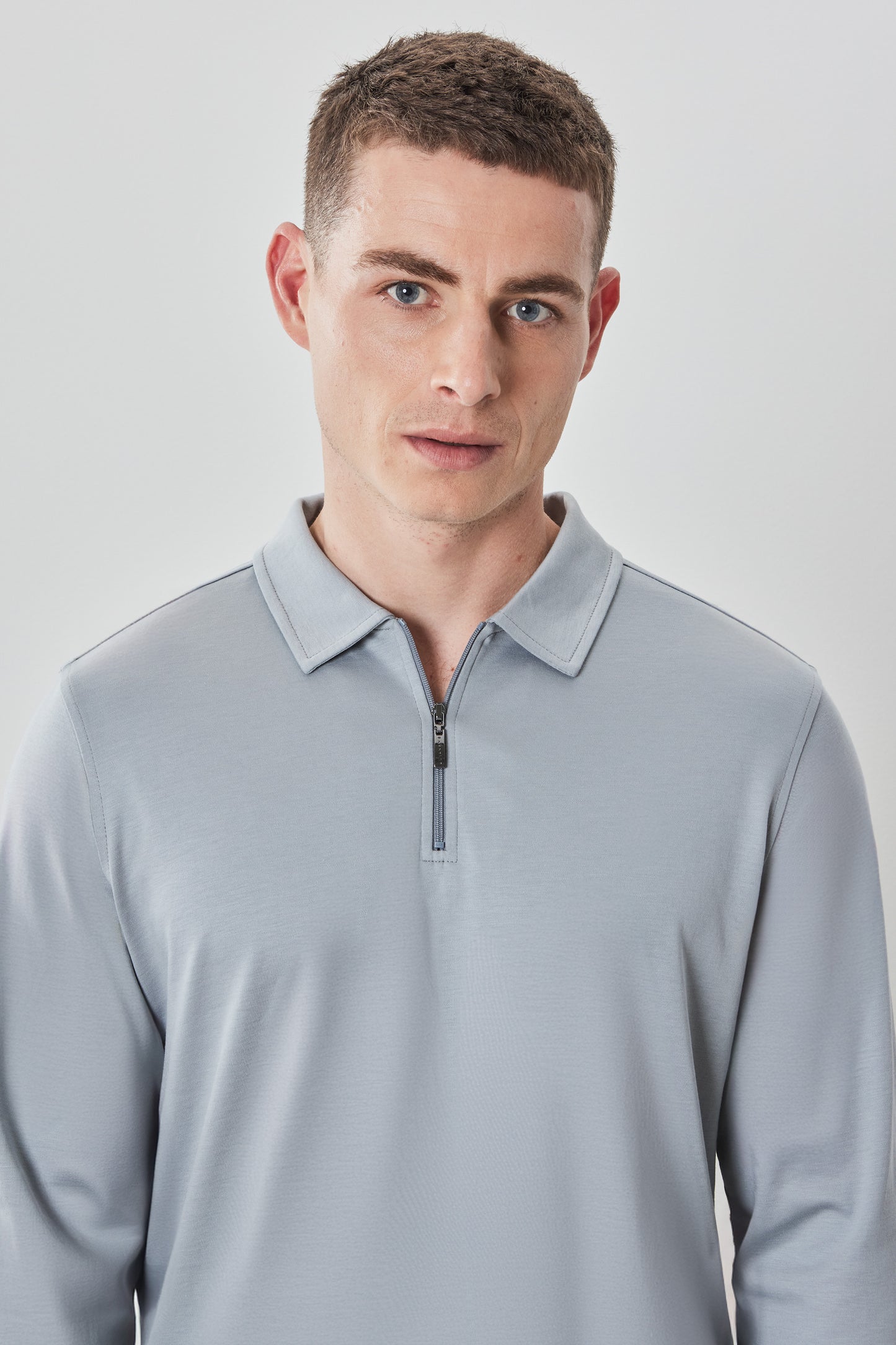 The Barakett Long-Sleeve Zip Polo