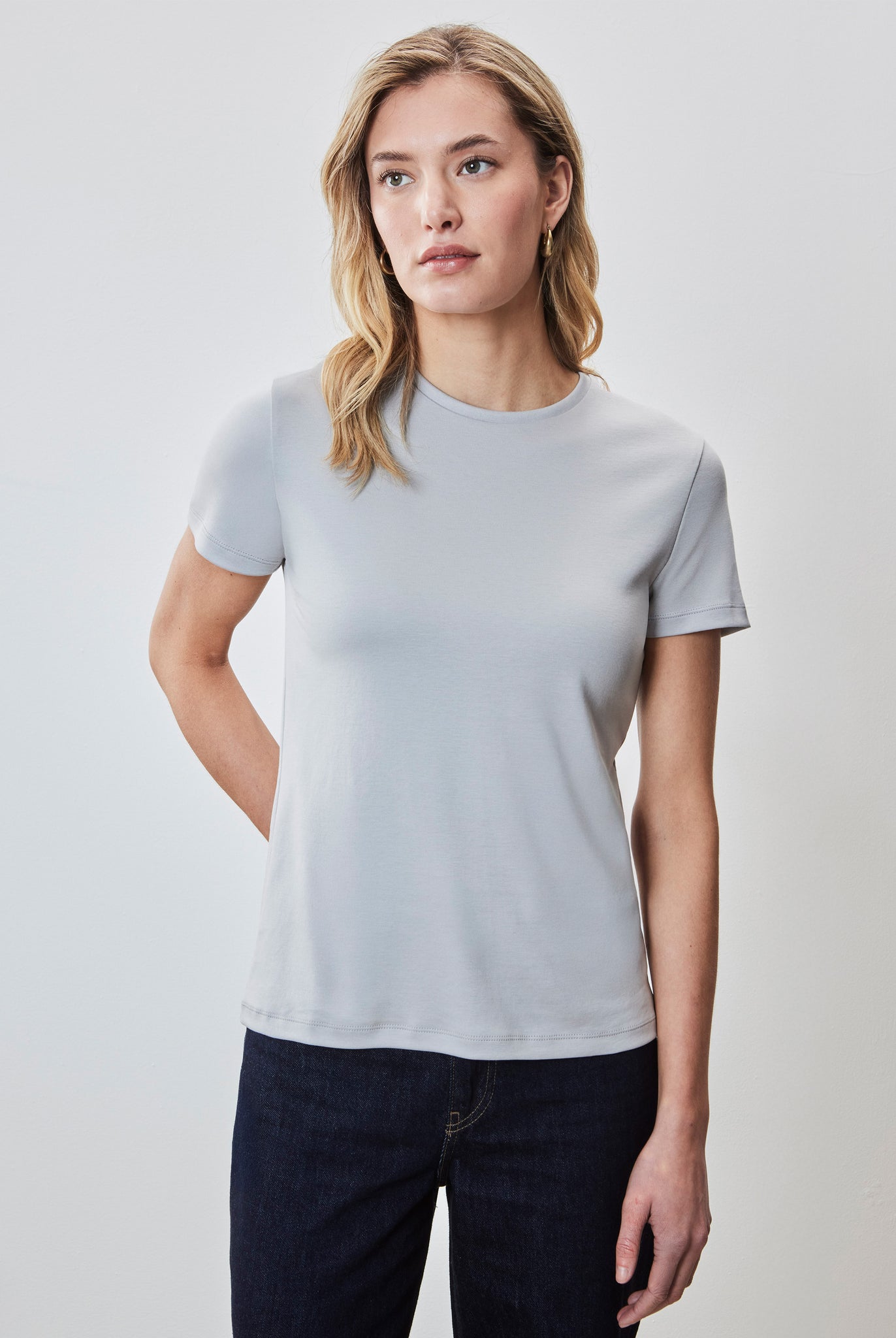 Robert Barakett The Barakett Women's Tee In Chalk