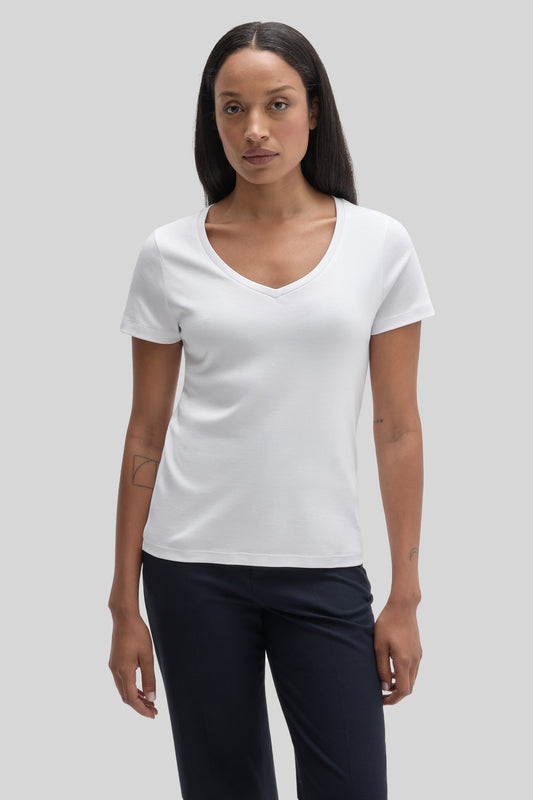 The Barakett Women's V Tee