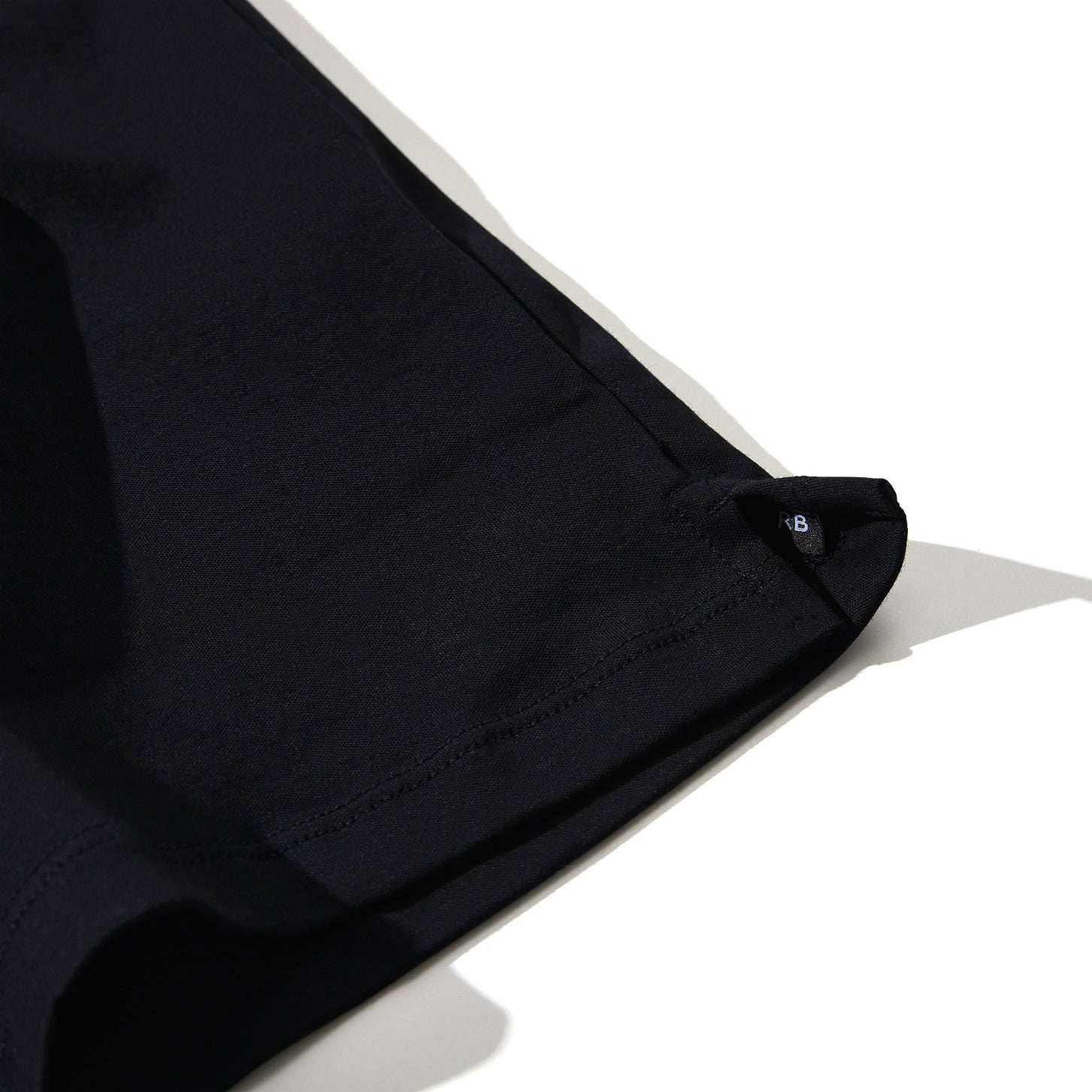 Robert Barakett The Barakett Henley In Black