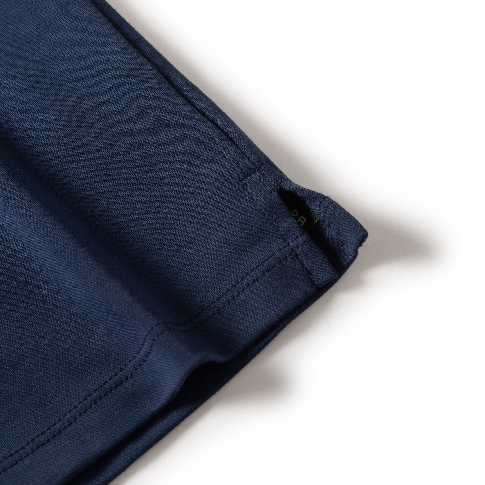 Robert Barakett The Barakett V Tee In Blue Night